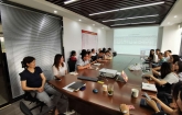 2020年7月4日，湖南捷坤門業(yè)有限公司業(yè)務(wù)部六月份工作總結(jié)會議在長沙總部基地和立東升大廈召開。