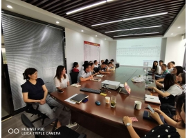 2020年7月4日，湖南捷坤門業(yè)有限公司業(yè)務部六月份工作總結(jié)會議在長沙總部基地和立東升大廈召開。
