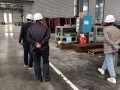 2021年3月26日上午，新邵天旭置業(yè)有限公司董事長(zhǎng)陳總一行三人就新邵縣陽(yáng)光小區(qū)入戶門，防火門窗的材料采購(gòu)事宜來我司考察洽談合作。