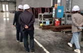 2021年3月26日上午，新邵天旭置業(yè)有限公司董事長陳總一行三人就新邵縣陽光小區(qū)入戶門，防火門窗的材料采購事宜來我司考察洽談合作。
